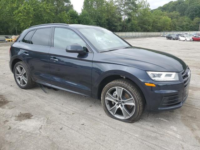 Photo 3 VIN: WA1BNBFY9K2057043 - AUDI Q5 