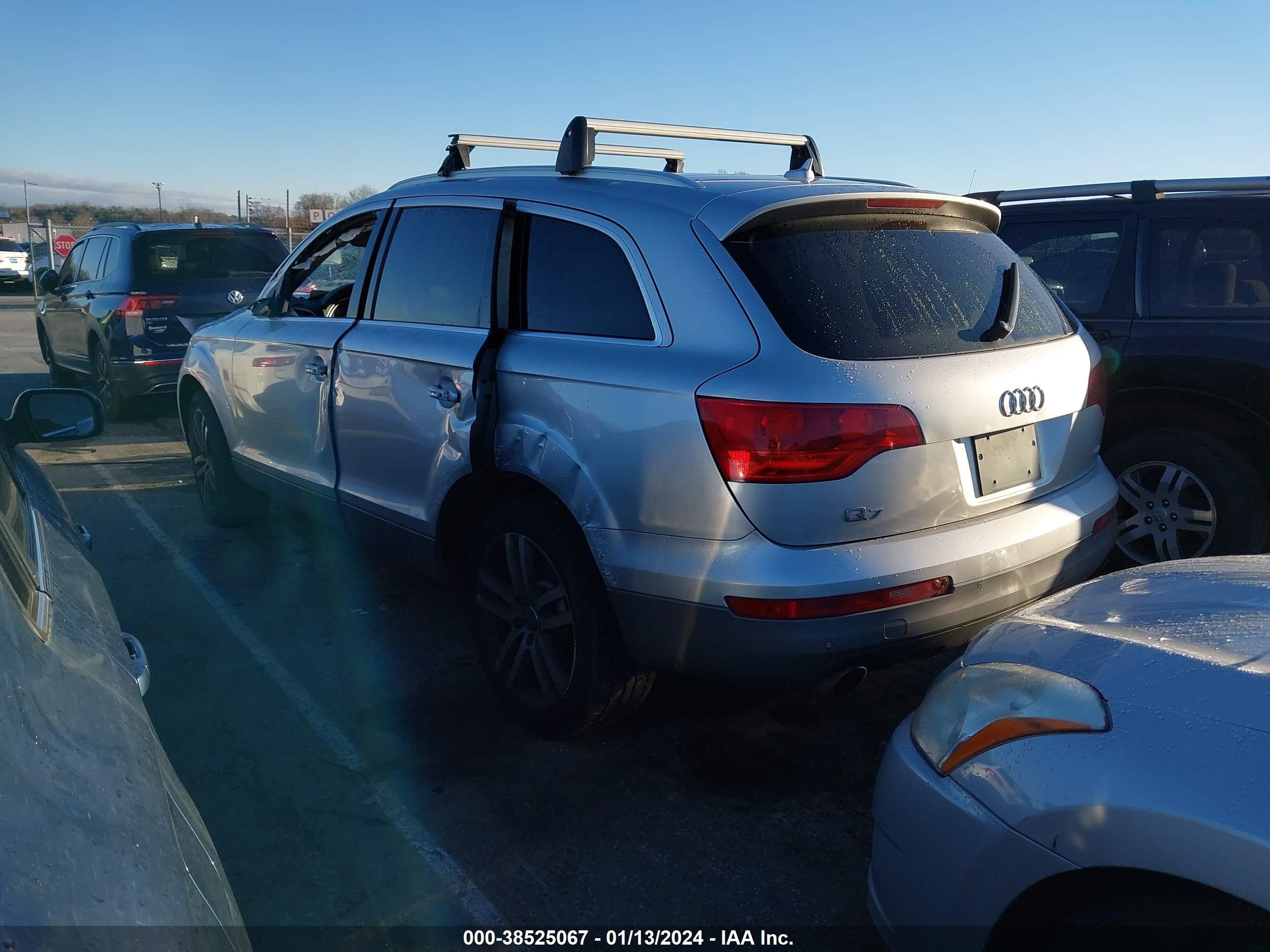 Photo 2 VIN: WA1BV74L77D068591 - AUDI Q7 