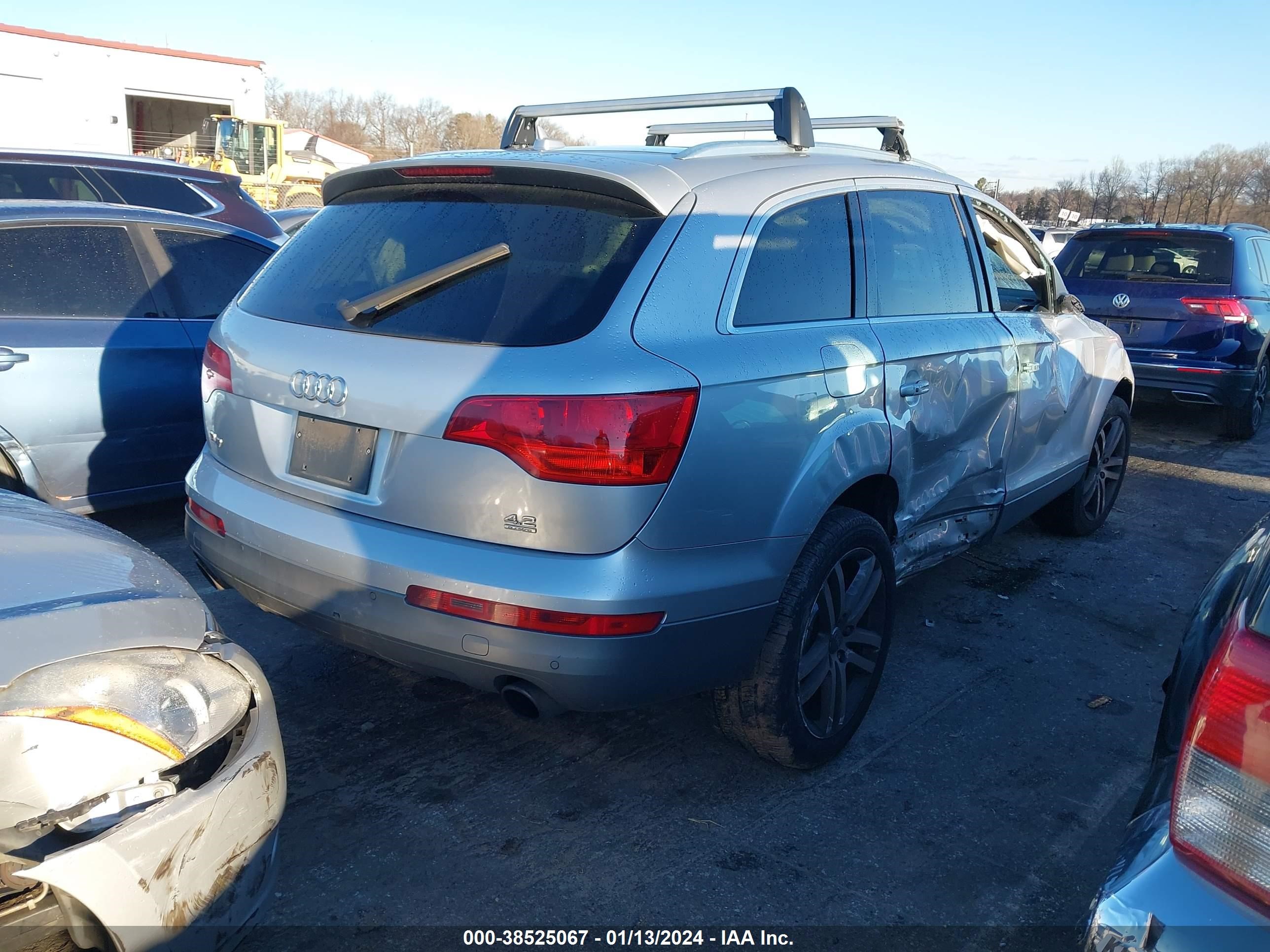 Photo 3 VIN: WA1BV74L77D068591 - AUDI Q7 