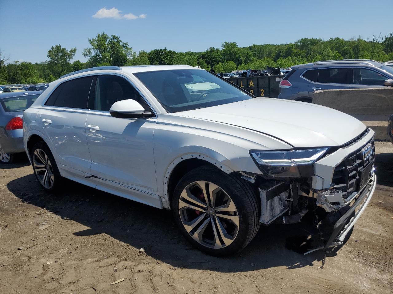 Photo 3 VIN: WA1BVAF11KD031120 - AUDI Q8 