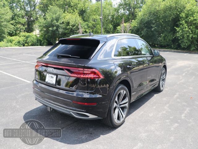 Photo 2 VIN: WA1BVAF12KD040604 - AUDI Q8 