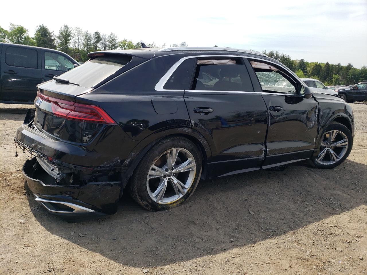 Photo 2 VIN: WA1BVAF17KD018338 - AUDI Q8 