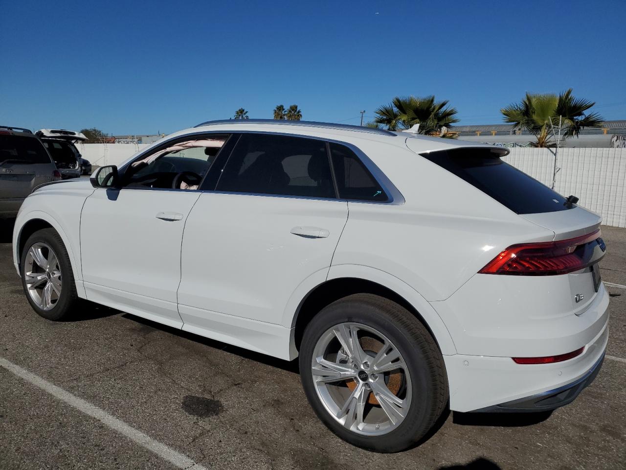 Photo 1 VIN: WA1BVBF17PD040191 - AUDI Q8 