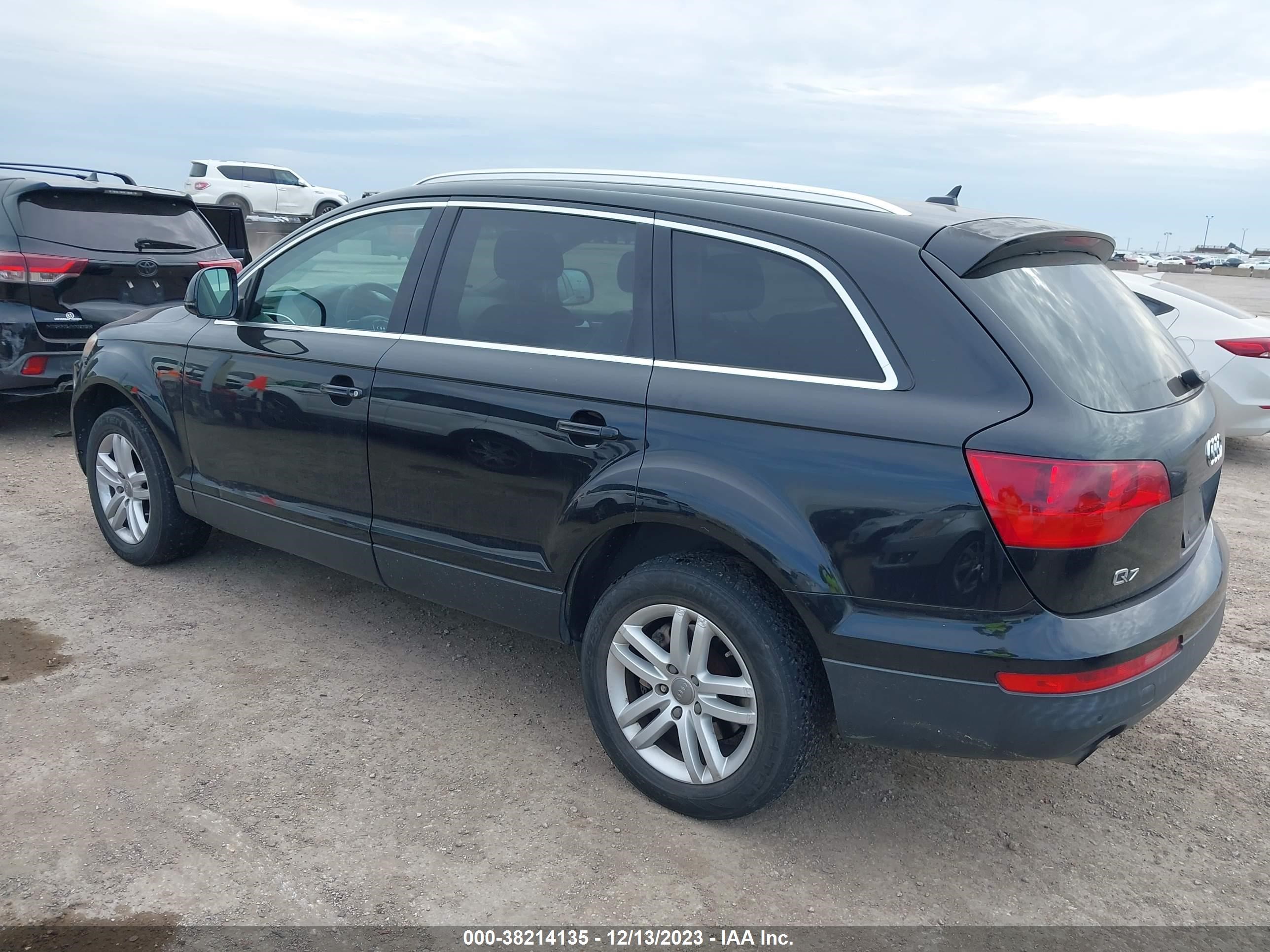 Photo 2 VIN: WA1BY74L58D034108 - AUDI Q7 