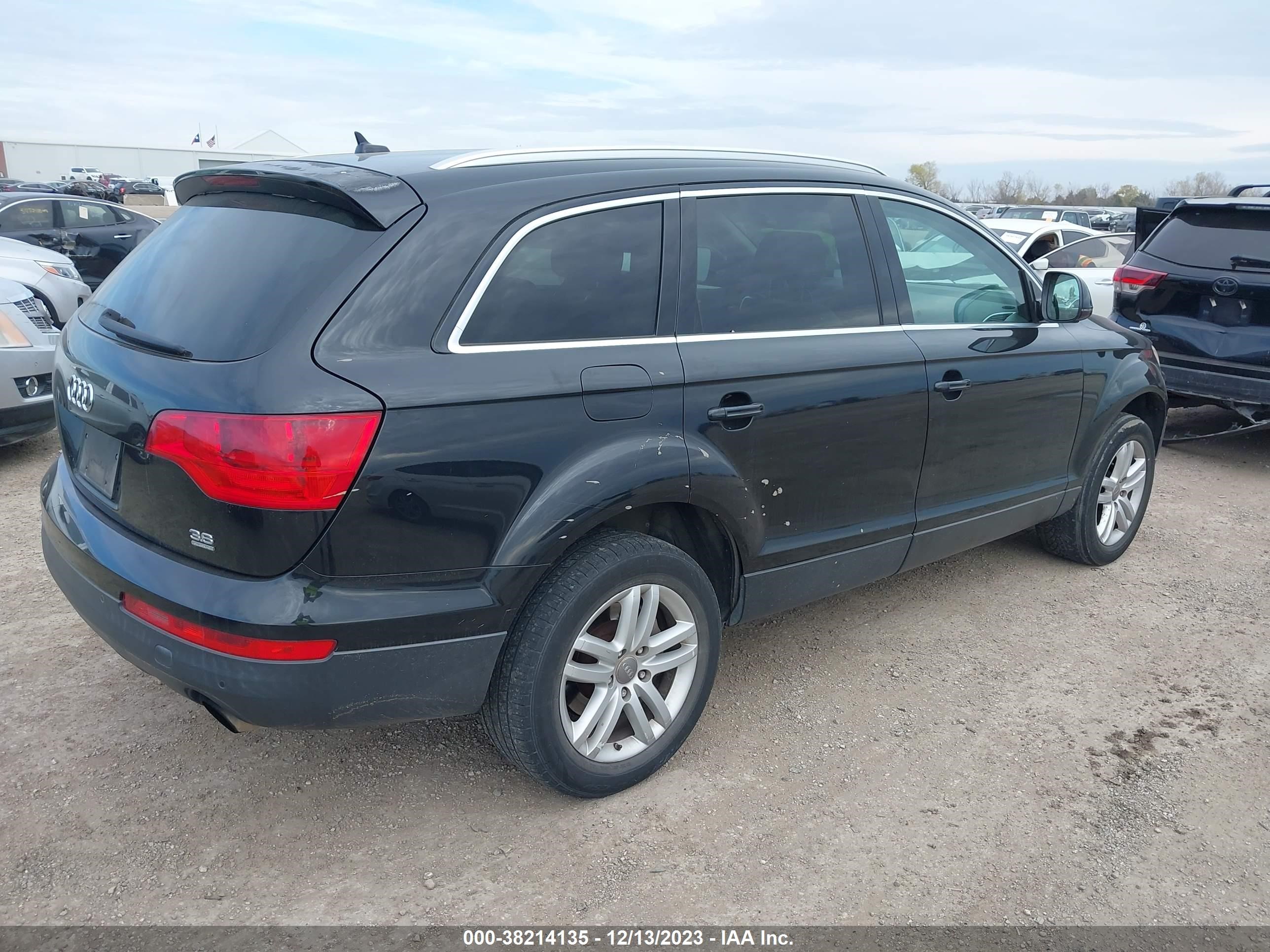 Photo 3 VIN: WA1BY74L58D034108 - AUDI Q7 