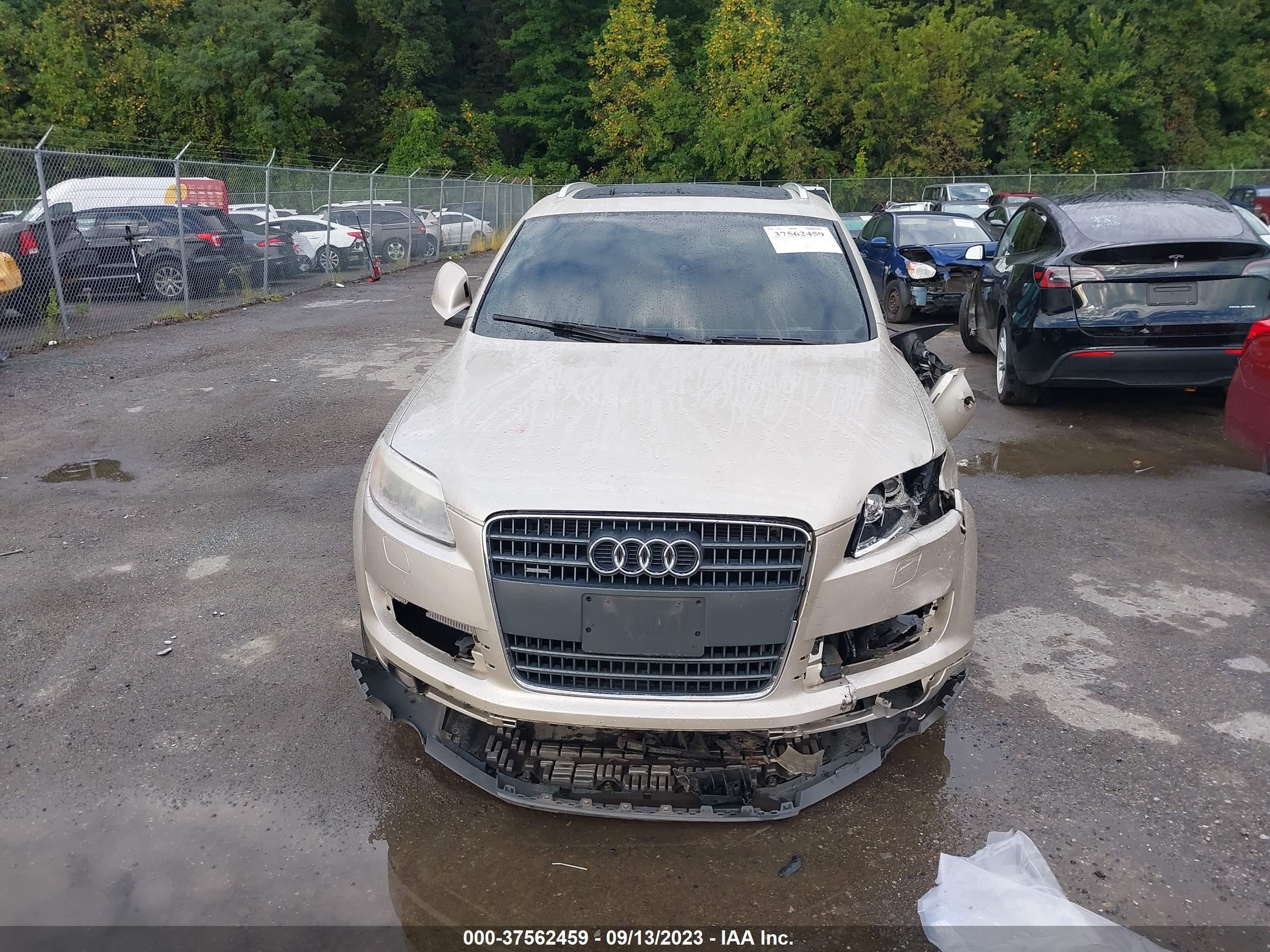 Photo 11 VIN: WA1BY74L67D067374 - AUDI Q7 