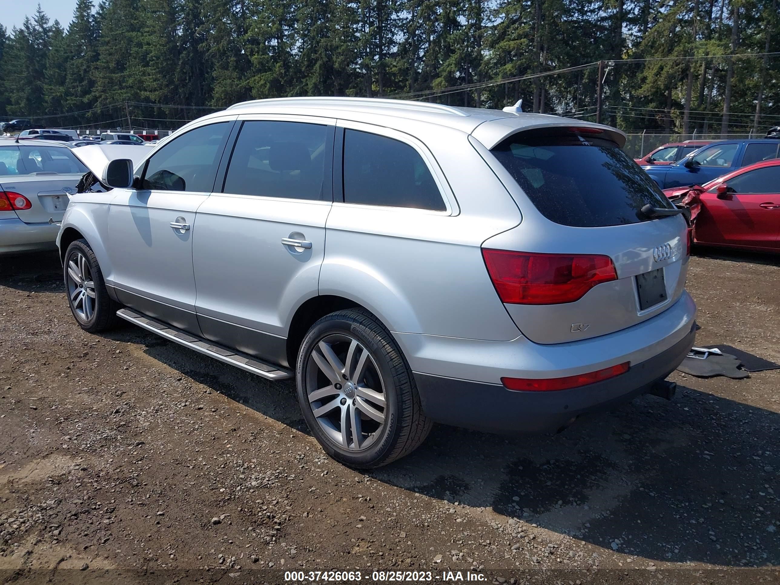 Photo 2 VIN: WA1BY74L98D005386 - AUDI Q7 