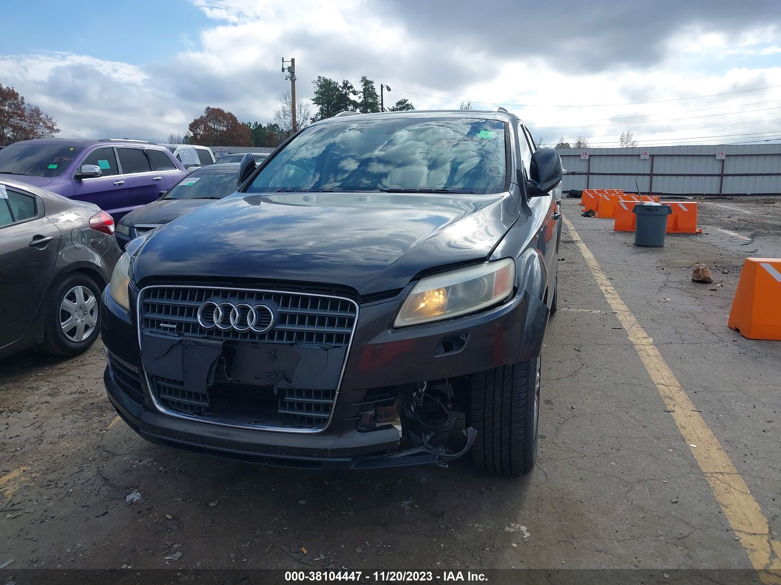 Photo 5 VIN: WA1BY74L98D042924 - AUDI Q7 