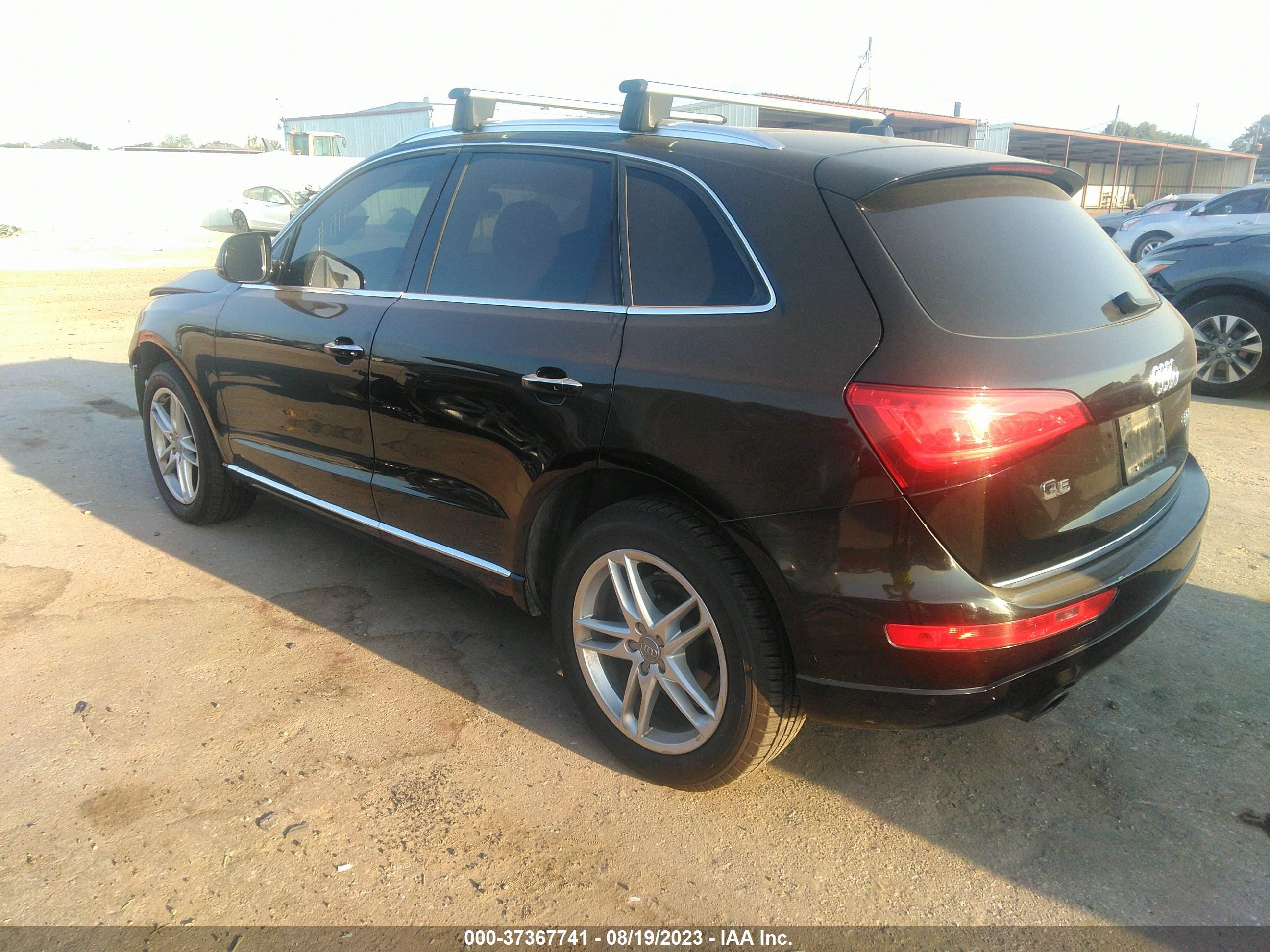 Photo 2 VIN: WA1C2AFP2GA076822 - AUDI Q5 