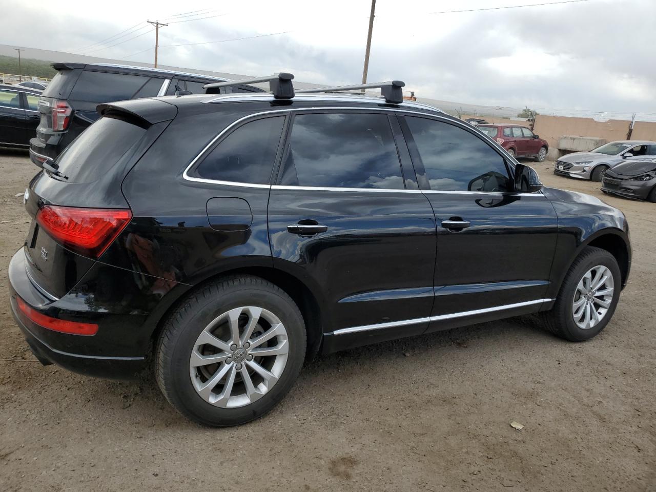 Photo 2 VIN: WA1C2AFP2HA020848 - AUDI Q5 