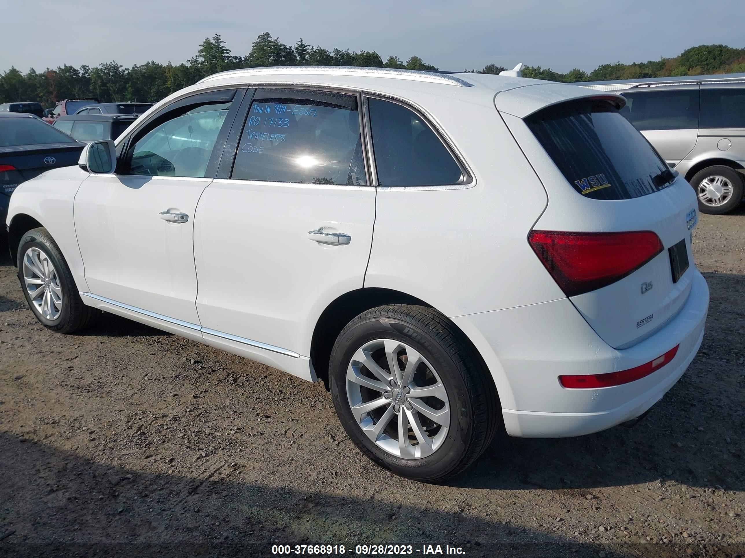 Photo 2 VIN: WA1C2AFP2HA023619 - AUDI Q5 