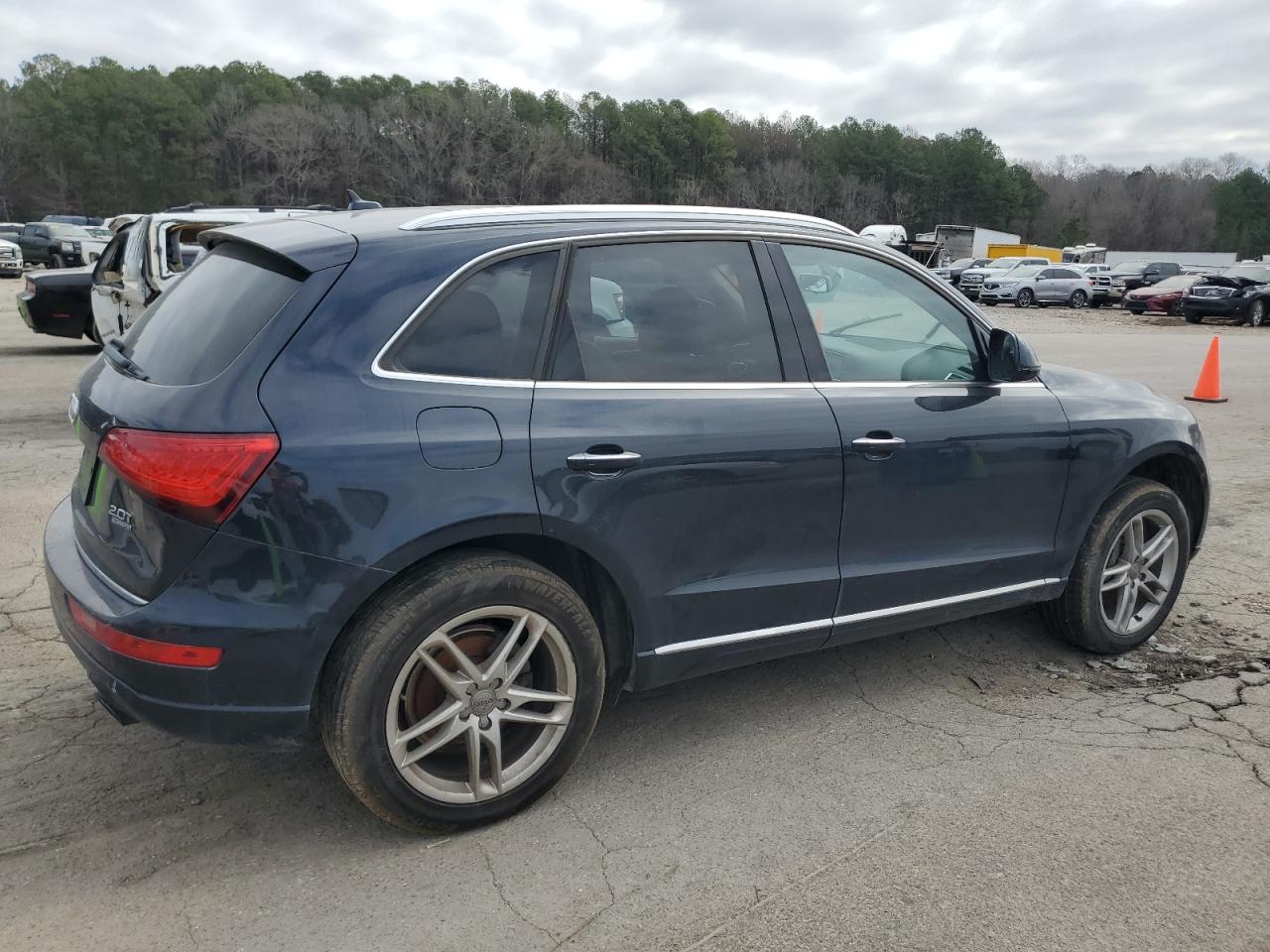 Photo 2 VIN: WA1C2AFP2HA066874 - AUDI Q5 