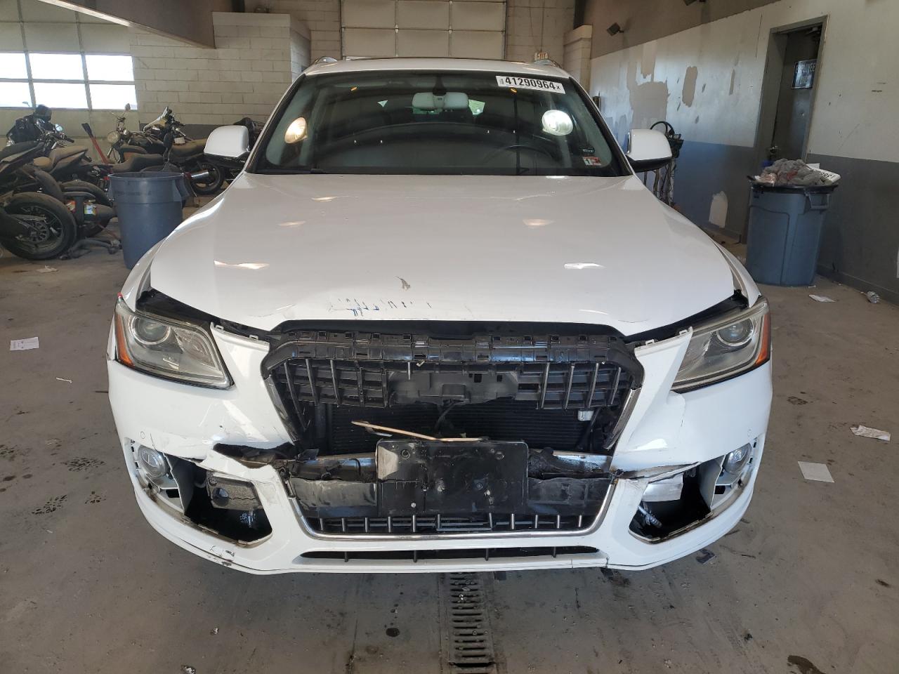 Photo 4 VIN: WA1C2AFP2HA098059 - AUDI Q5 