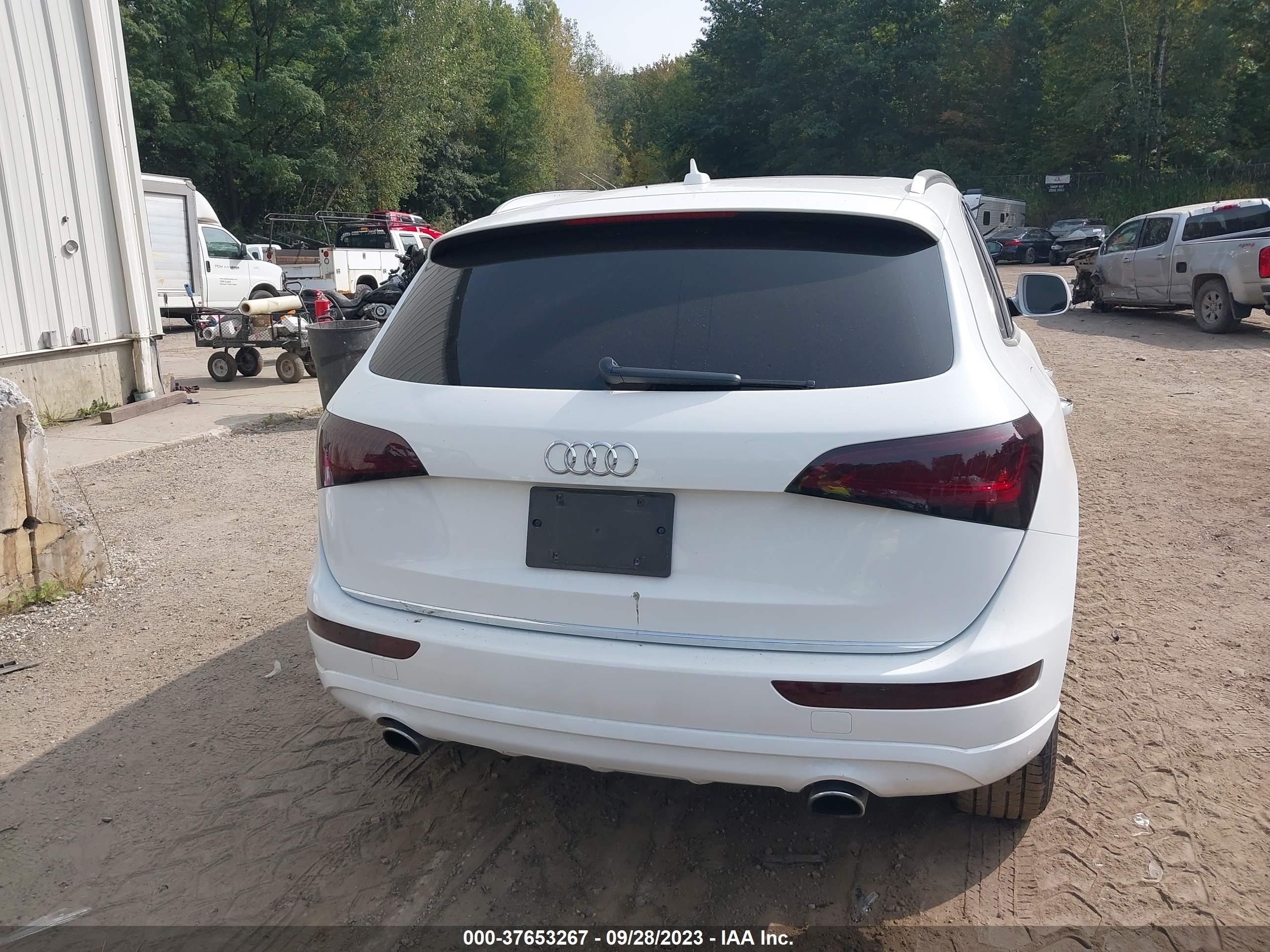 Photo 15 VIN: WA1C2AFP5GA133501 - AUDI Q5 