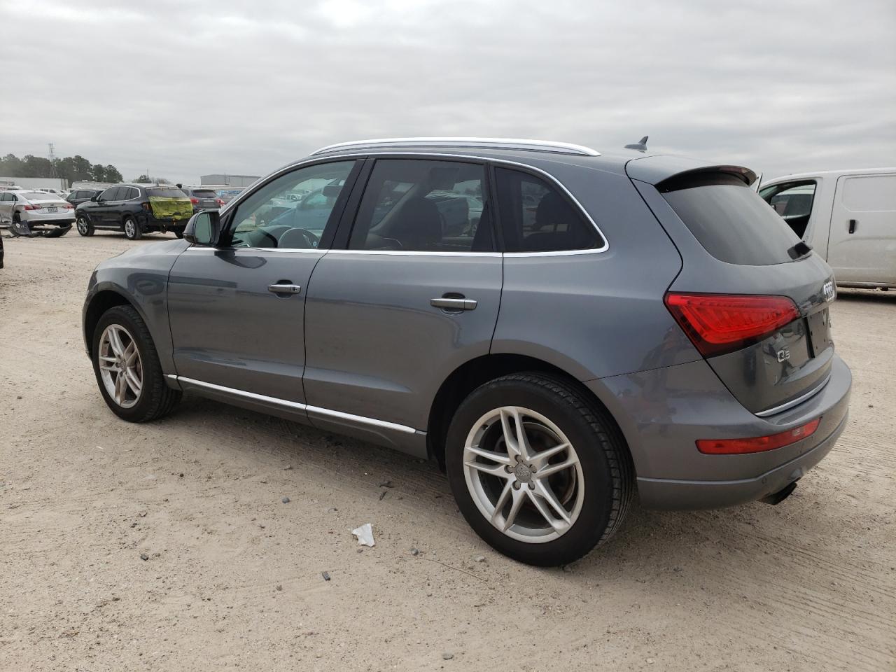 Photo 1 VIN: WA1C2AFP5HA066206 - AUDI Q5 