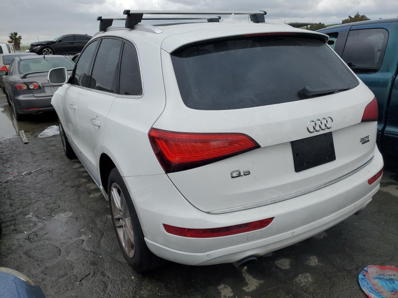 Photo 1 VIN: WA1C2AFP6HA068269 - AUDI Q5 