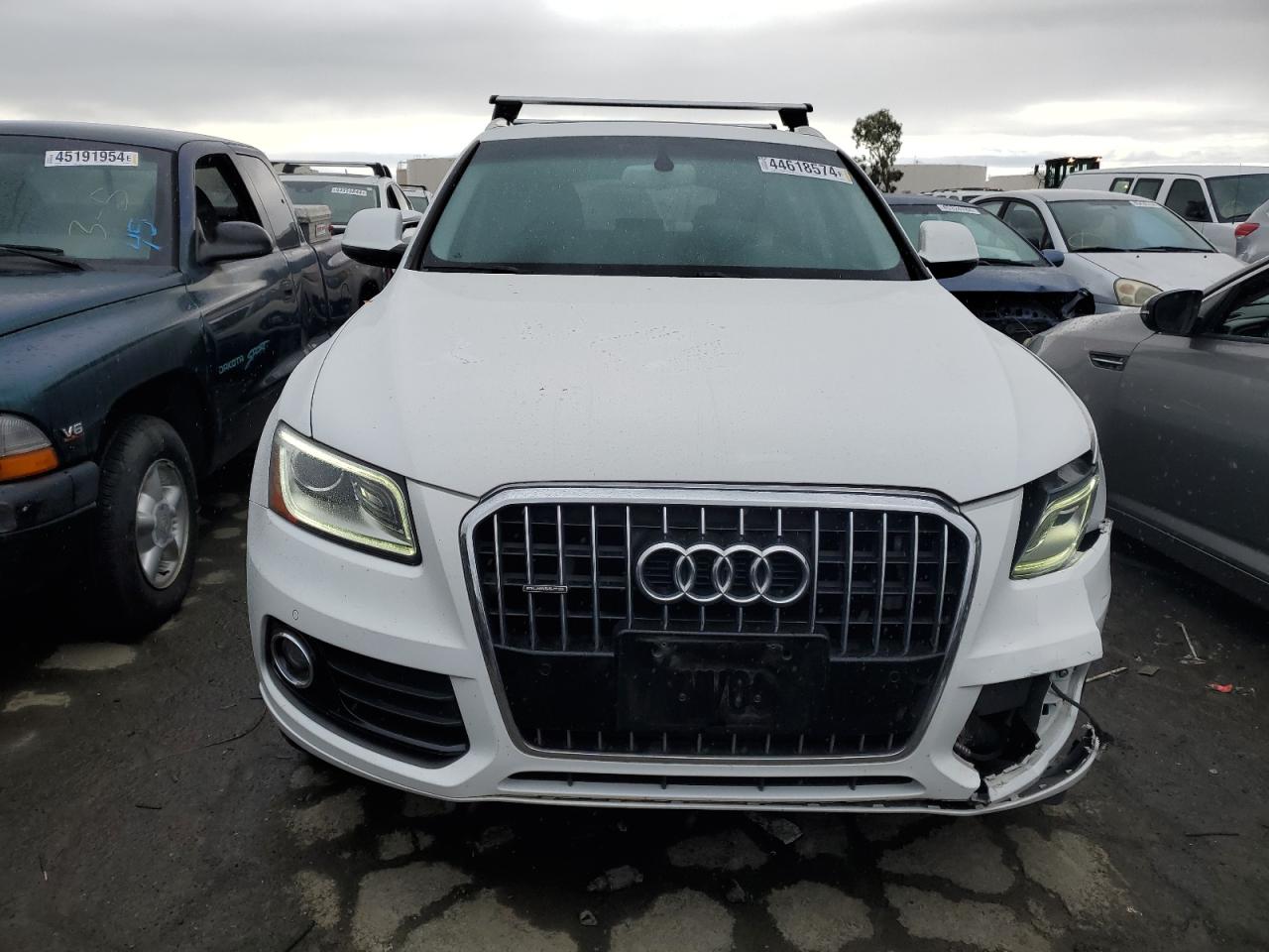 Photo 4 VIN: WA1C2AFP6HA068269 - AUDI Q5 