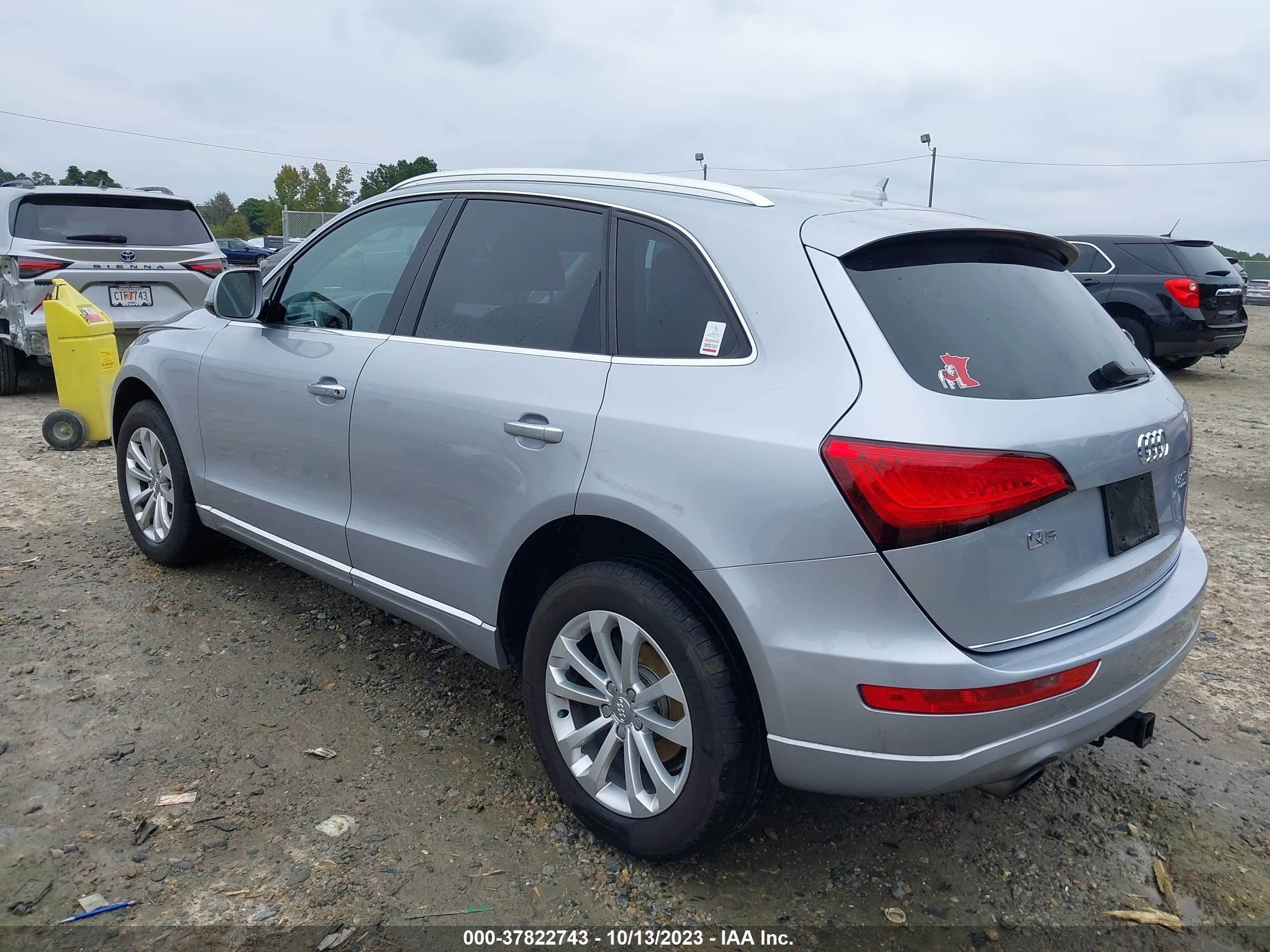 Photo 2 VIN: WA1C2AFP8GA051844 - AUDI Q5 