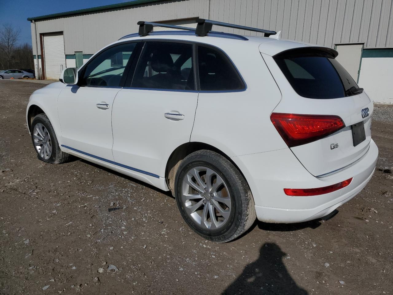 Photo 1 VIN: WA1C2AFP9HA005988 - AUDI Q5 