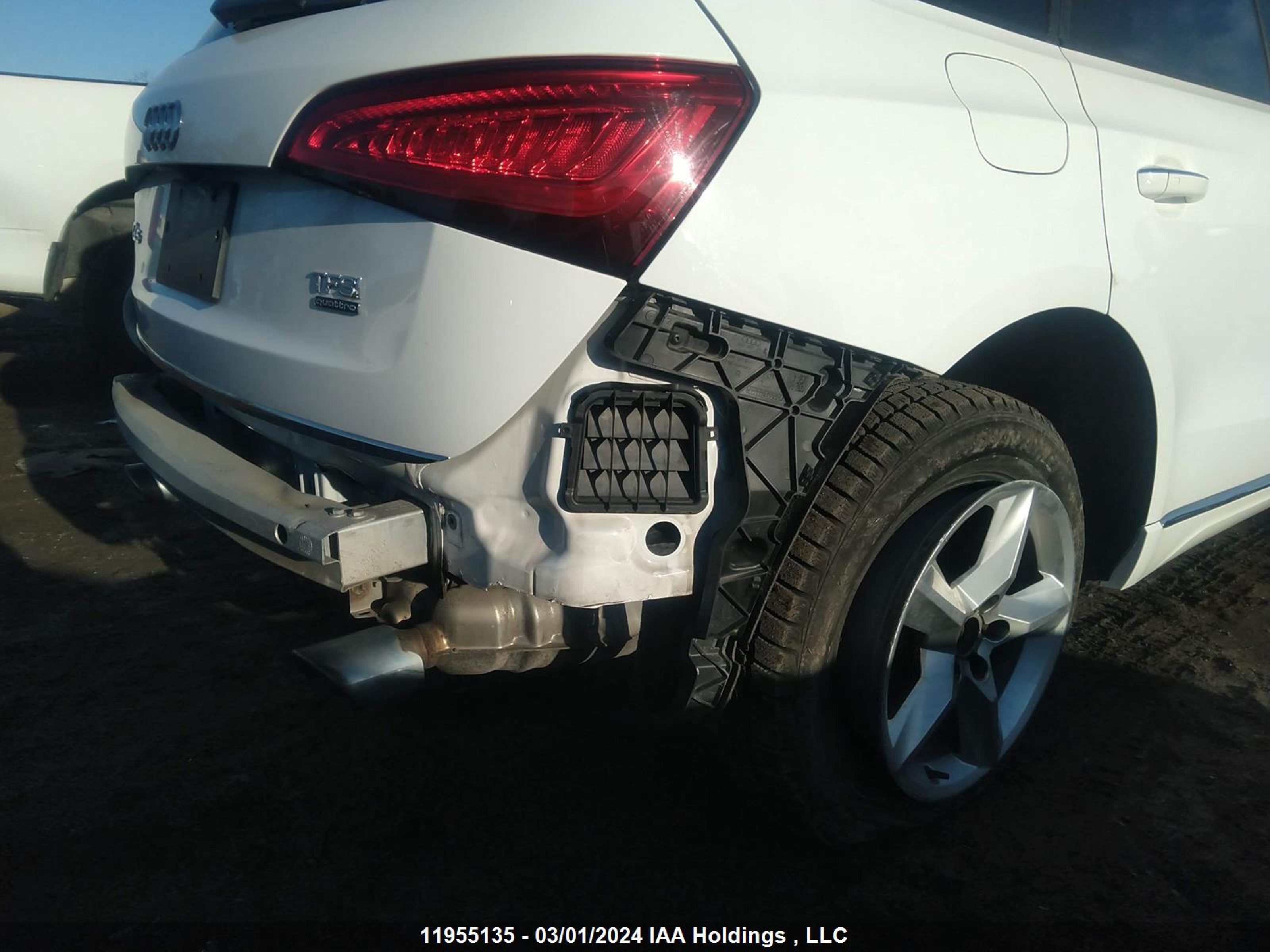 Photo 5 VIN: WA1C2AFP9HA008020 - AUDI Q5 