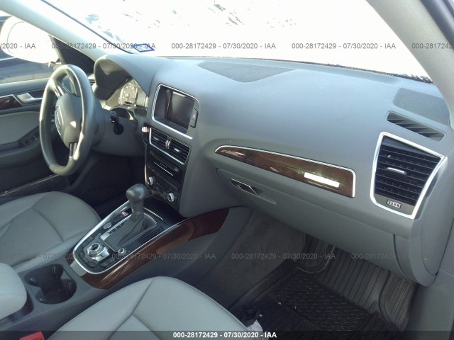 Photo 4 VIN: WA1C2AFP9HA096647 - AUDI Q5 