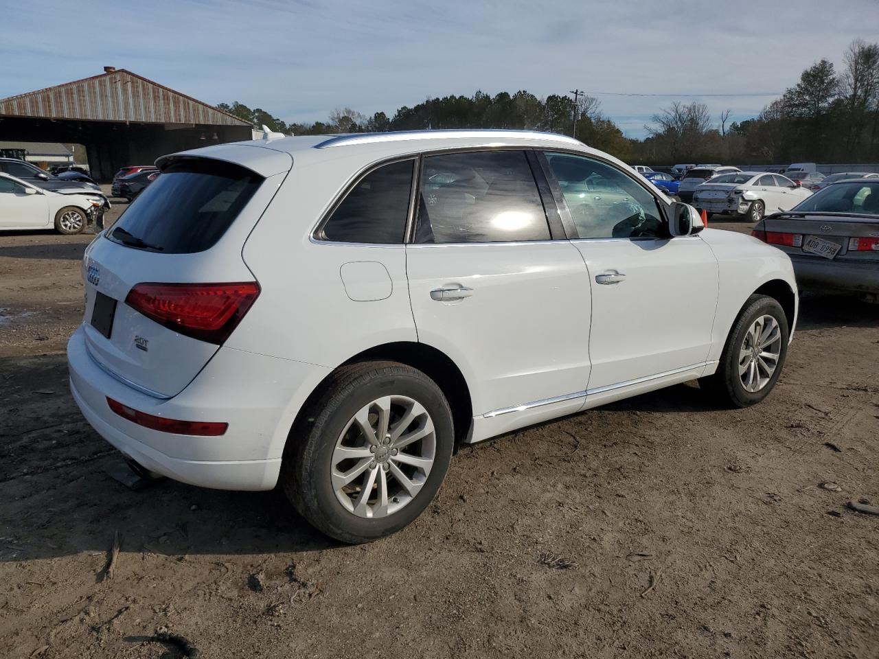 Photo 2 VIN: WA1C2AFPXGA082903 - AUDI Q5 