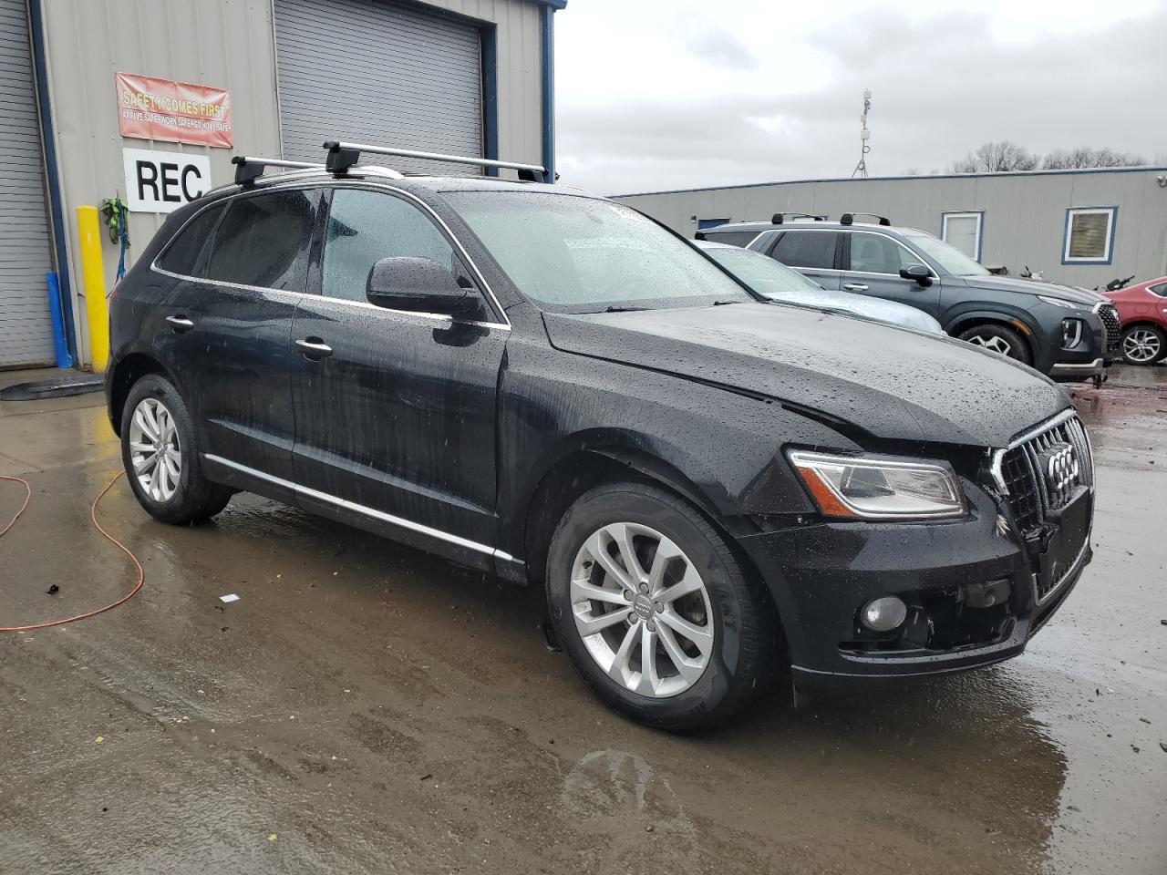 Photo 3 VIN: WA1C2AFPXGA136328 - AUDI Q5 