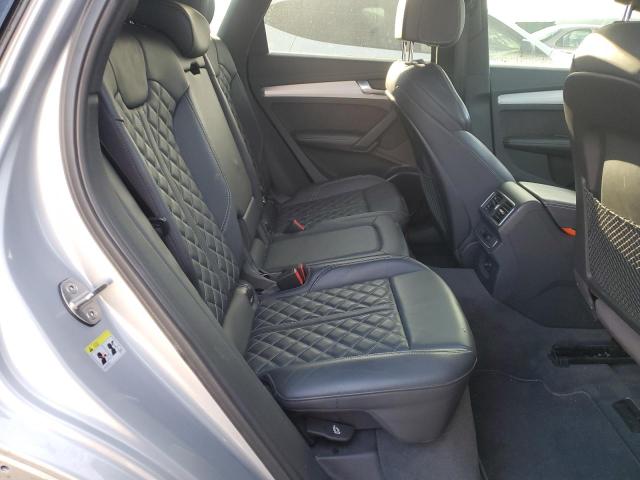 Photo 9 VIN: WA1C4AFY1J2022156 - AUDI SQ5 