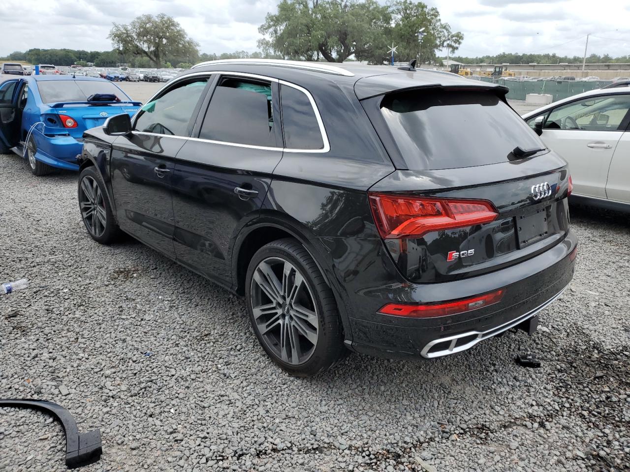 Photo 1 VIN: WA1C4AFY1J2134021 - AUDI SQ5 