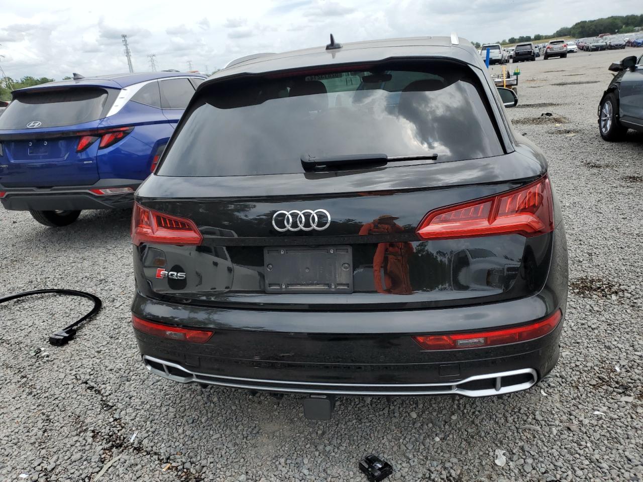 Photo 5 VIN: WA1C4AFY1J2134021 - AUDI SQ5 