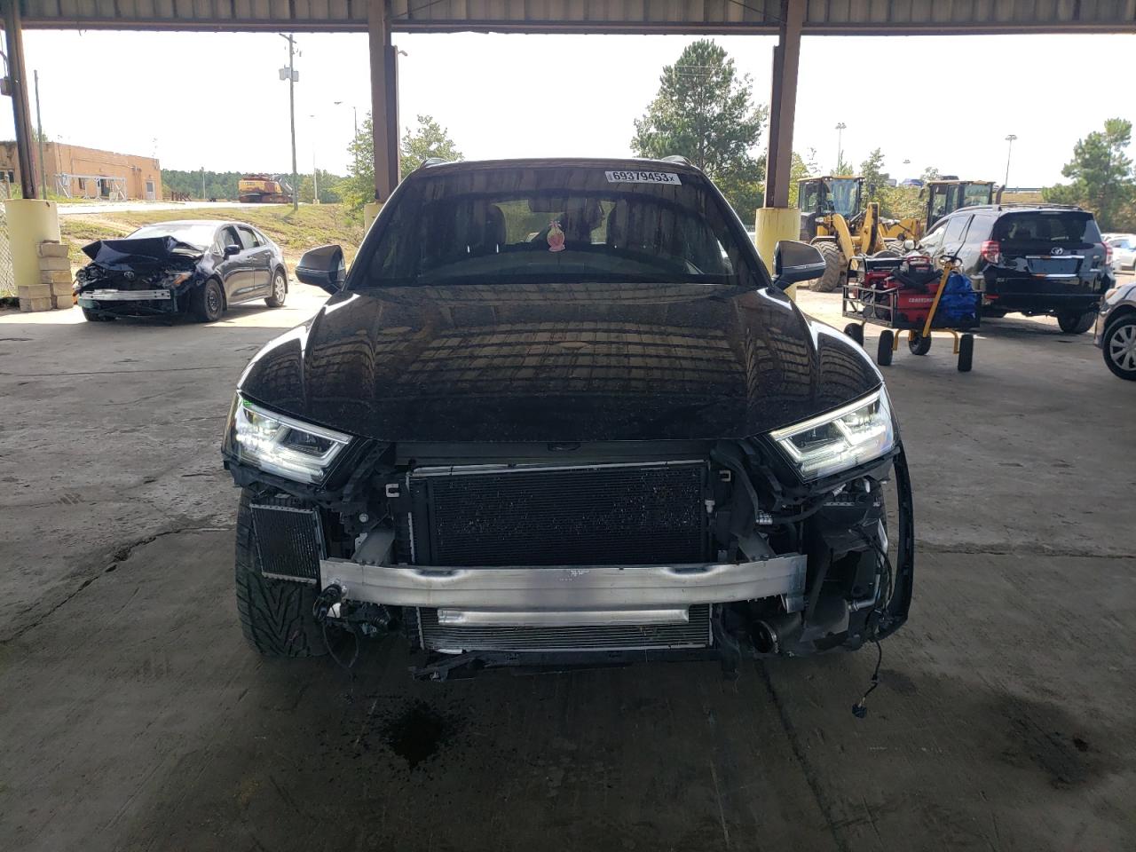 Photo 4 VIN: WA1C4AFY1J2216556 - AUDI SQ5 