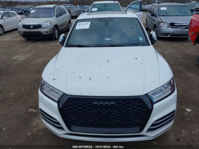 Photo 5 VIN: WA1C4AFY2J2027477 - AUDI SQ5 