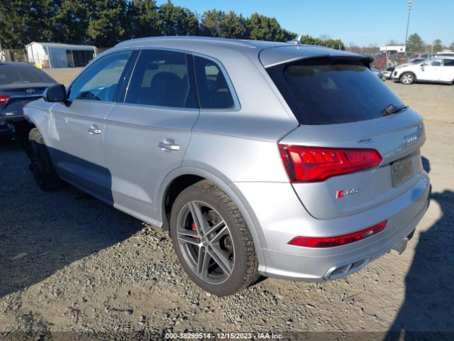 Photo 2 VIN: WA1C4AFY2J2052086 - AUDI SQ5 