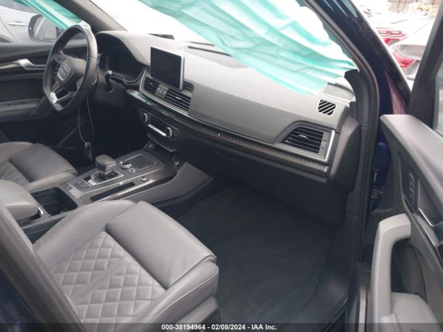 Photo 4 VIN: WA1C4AFY2J2148073 - AUDI SQ5 