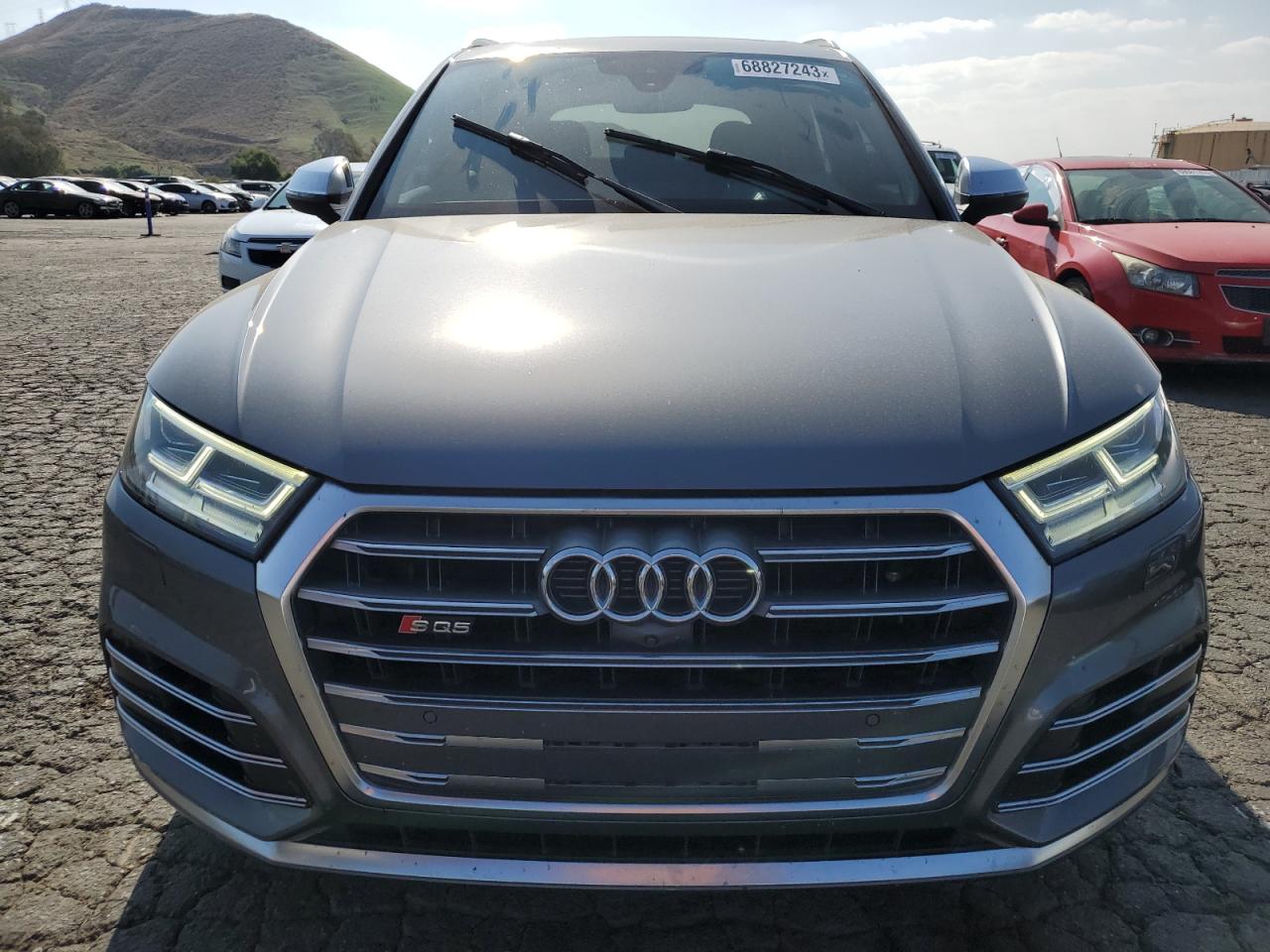 Photo 4 VIN: WA1C4AFY3J2099983 - AUDI SQ5 