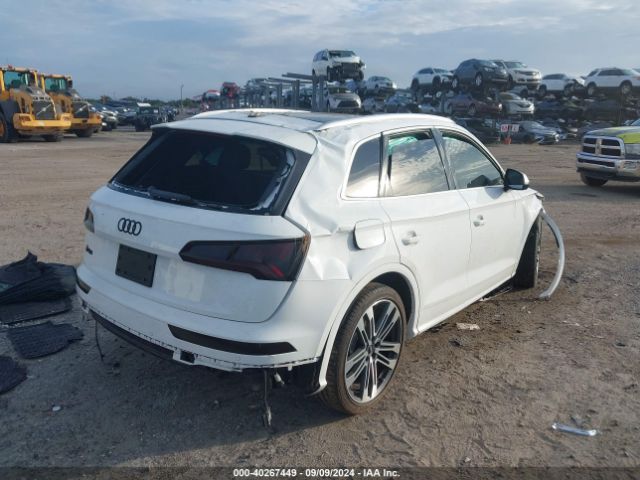 Photo 3 VIN: WA1C4AFY3J2121092 - AUDI SQ5 