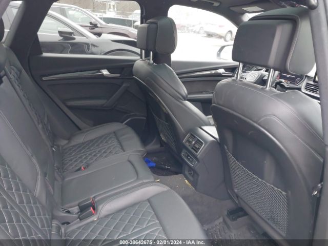 Photo 7 VIN: WA1C4AFY3J2127409 - AUDI SQ5 