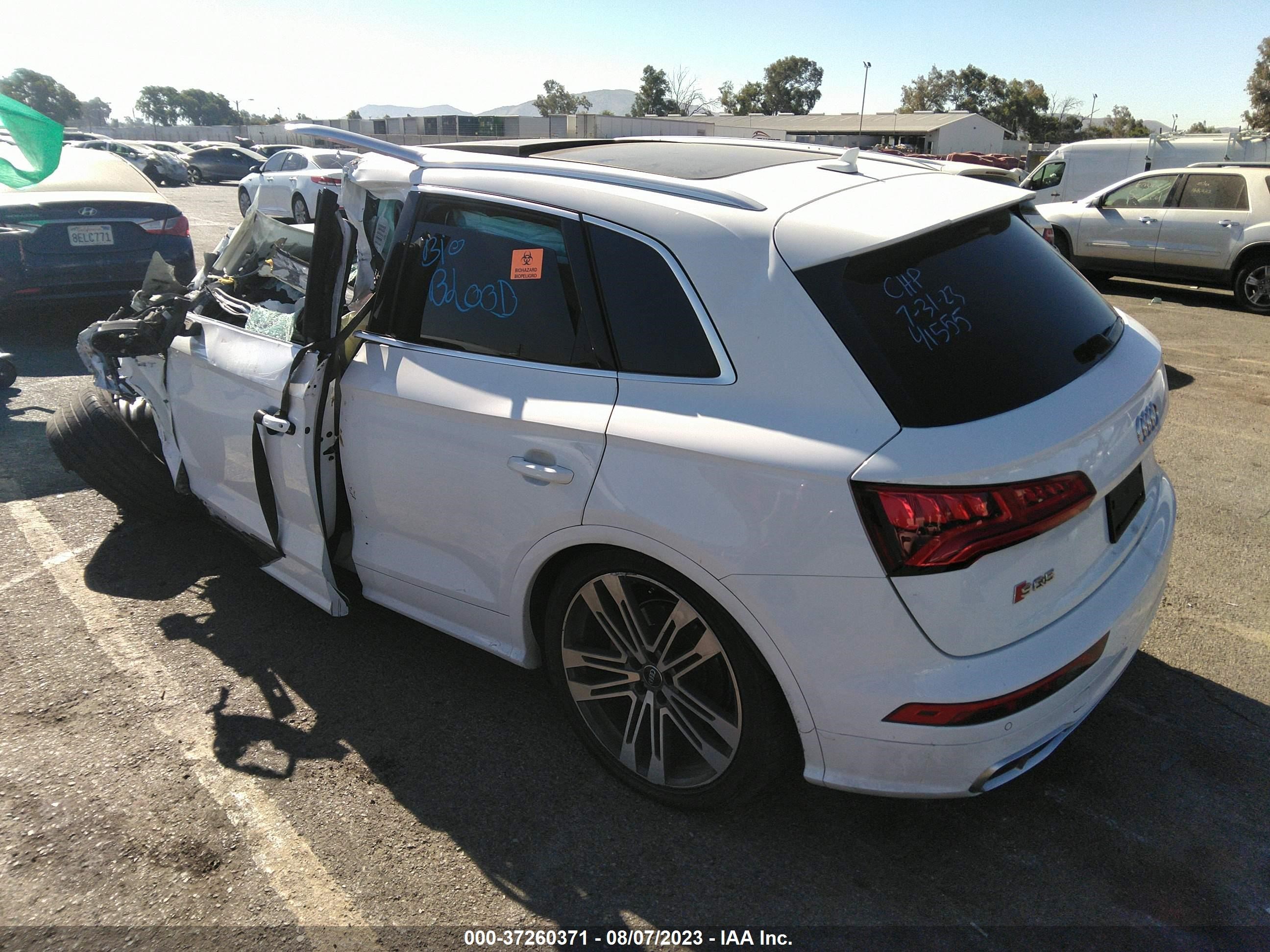 Photo 2 VIN: WA1C4AFY5J2130599 - AUDI SQ5 