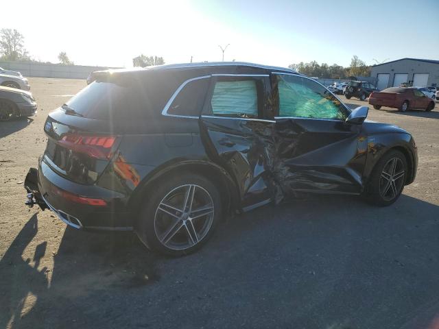 Photo 2 VIN: WA1C4AFY5J2182444 - AUDI SQ5 