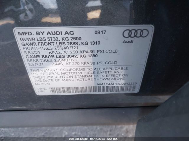 Photo 8 VIN: WA1C4AFY6J2042239 - AUDI SQ5 