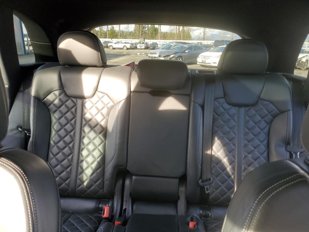 Photo 9 VIN: WA1C4AFY9J2019652 - AUDI SQ5 