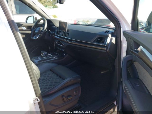 Photo 4 VIN: WA1C4AFY9J2143341 - AUDI SQ5 