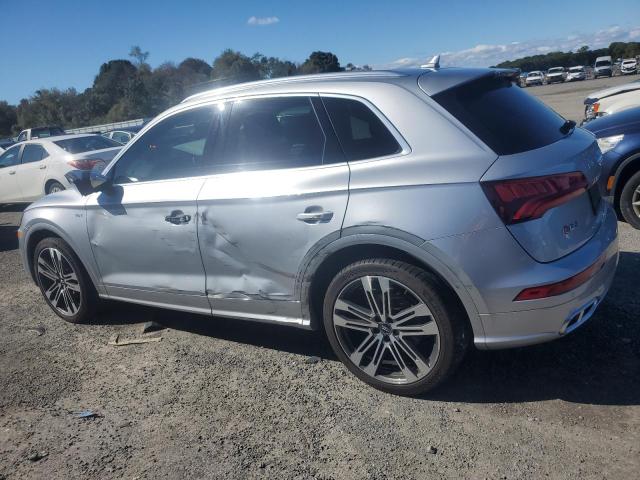 Photo 1 VIN: WA1C4AFY9J2148135 - AUDI SQ5 PRESTI 