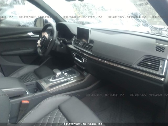 Photo 4 VIN: WA1C4AFY9K2002545 - AUDI SQ5 