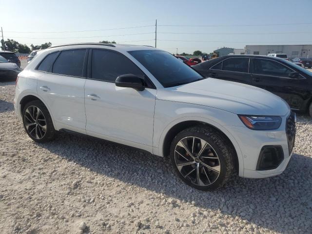 Photo 3 VIN: WA1C4AFY9R2055613 - AUDI SQ5 PRESTI 