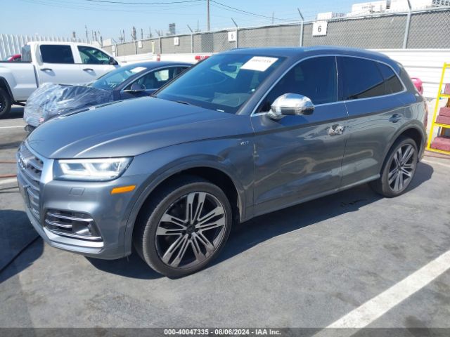 Photo 1 VIN: WA1C4BFY5J2055618 - AUDI SQ5 