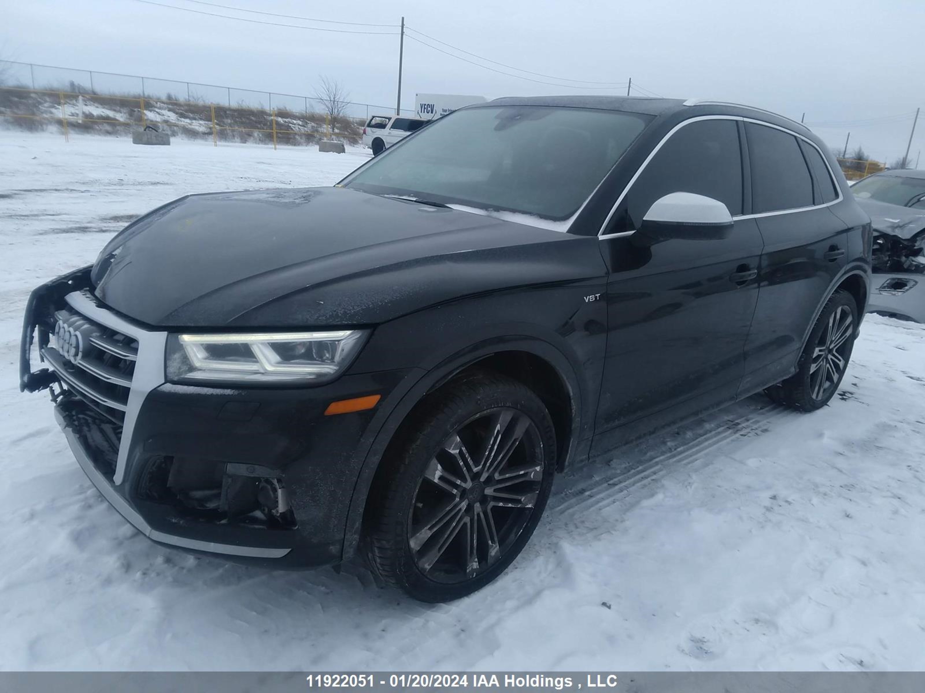 Photo 1 VIN: WA1C4BFY7J2078558 - AUDI SQ5 