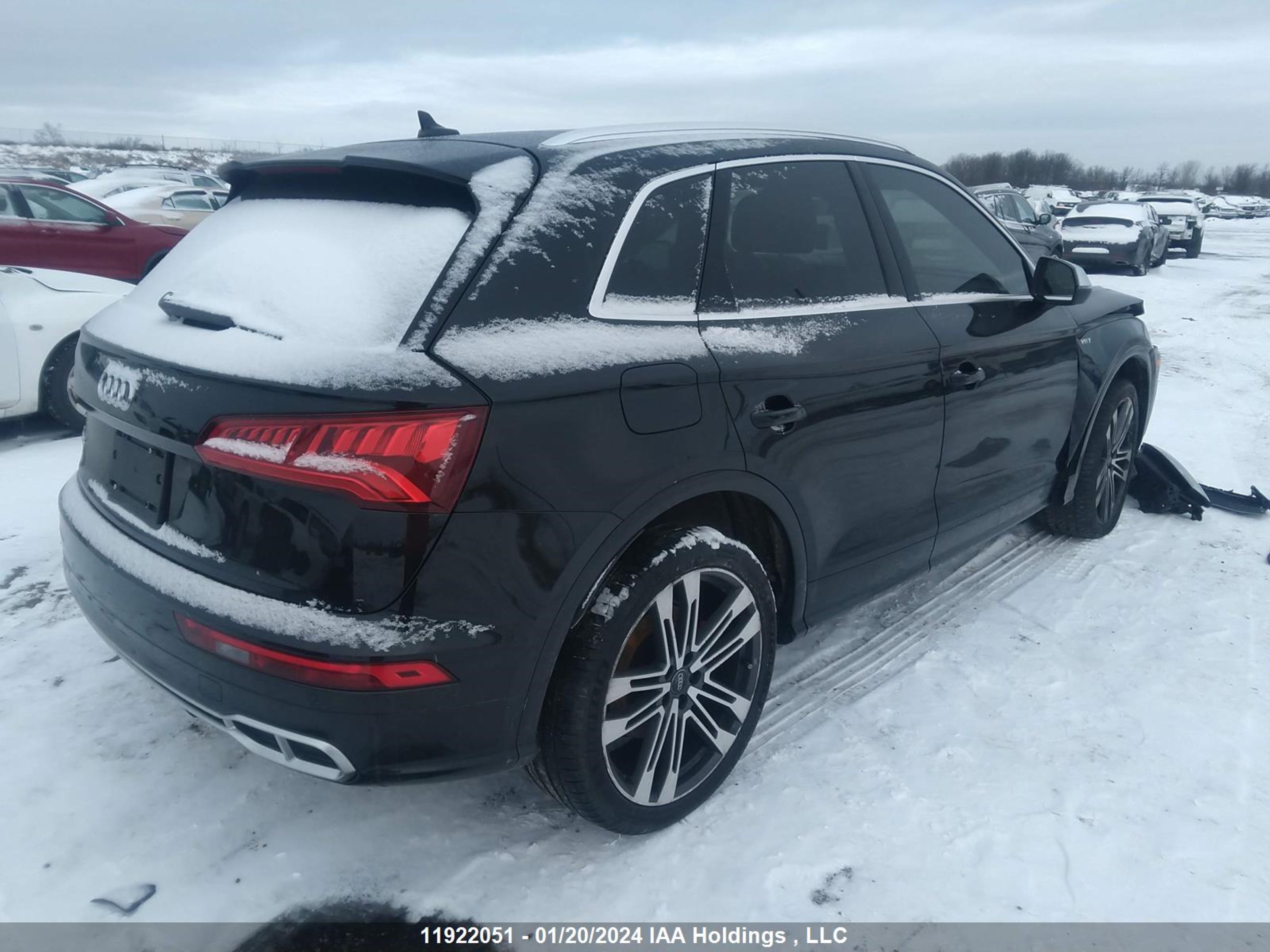 Photo 3 VIN: WA1C4BFY7J2078558 - AUDI SQ5 