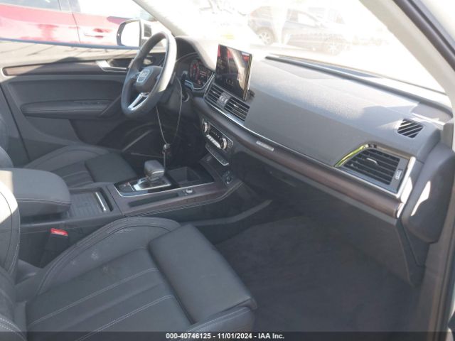 Photo 4 VIN: WA1CAAFY2M2096909 - AUDI Q5 