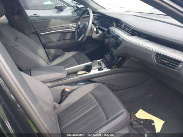 Photo 4 VIN: WA1CAAGE0RB031990 - AUDI Q8 